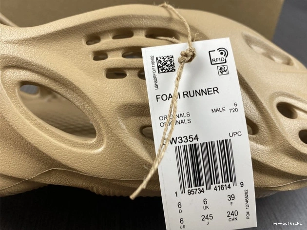 Foam Adidas Yeezy RNNR Ochre GW3354 0813